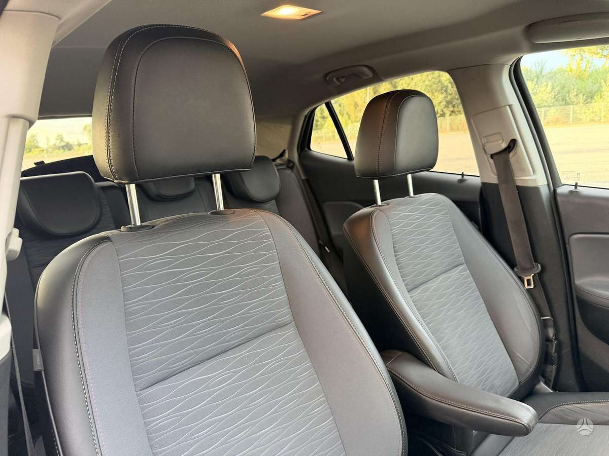 Opel Mokka 2015 — фото 17
