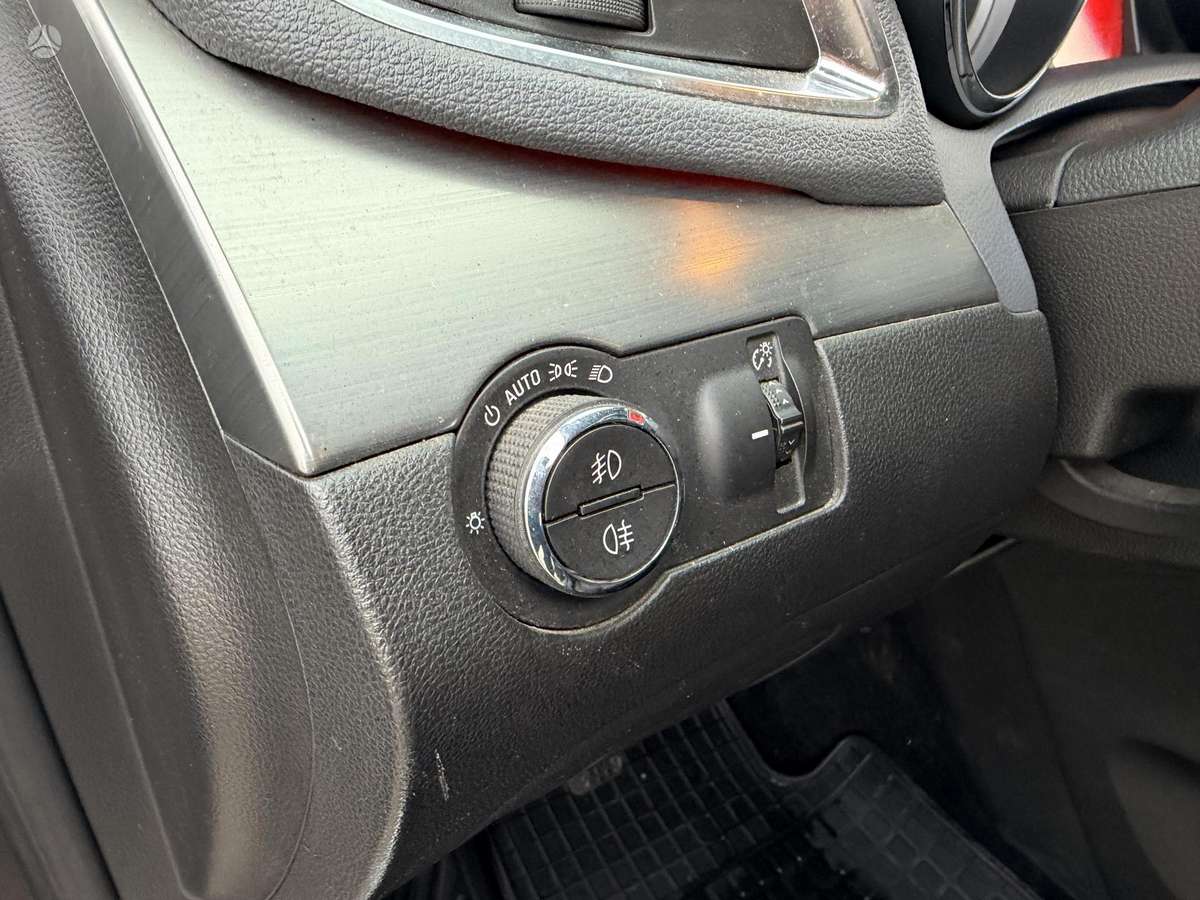 Opel Mokka 2015 — фото 22
