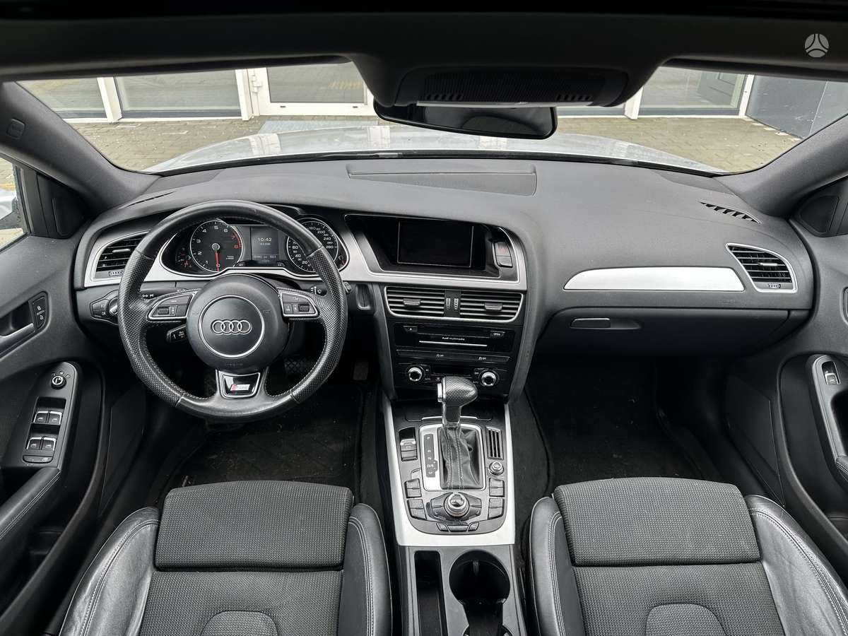 Audi A4 2013 — photo 10