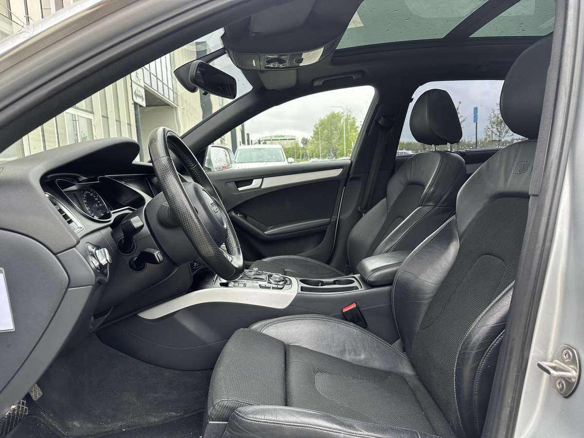 Audi A4 2013 — photo 5