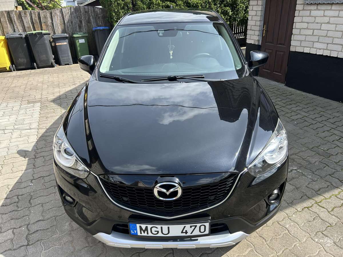 Mazda CX-5 2013 — rear view