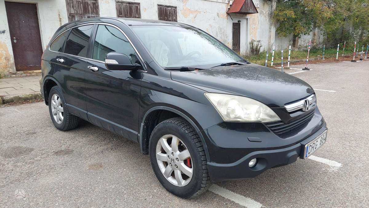 Honda CR-V 2008 — rear view