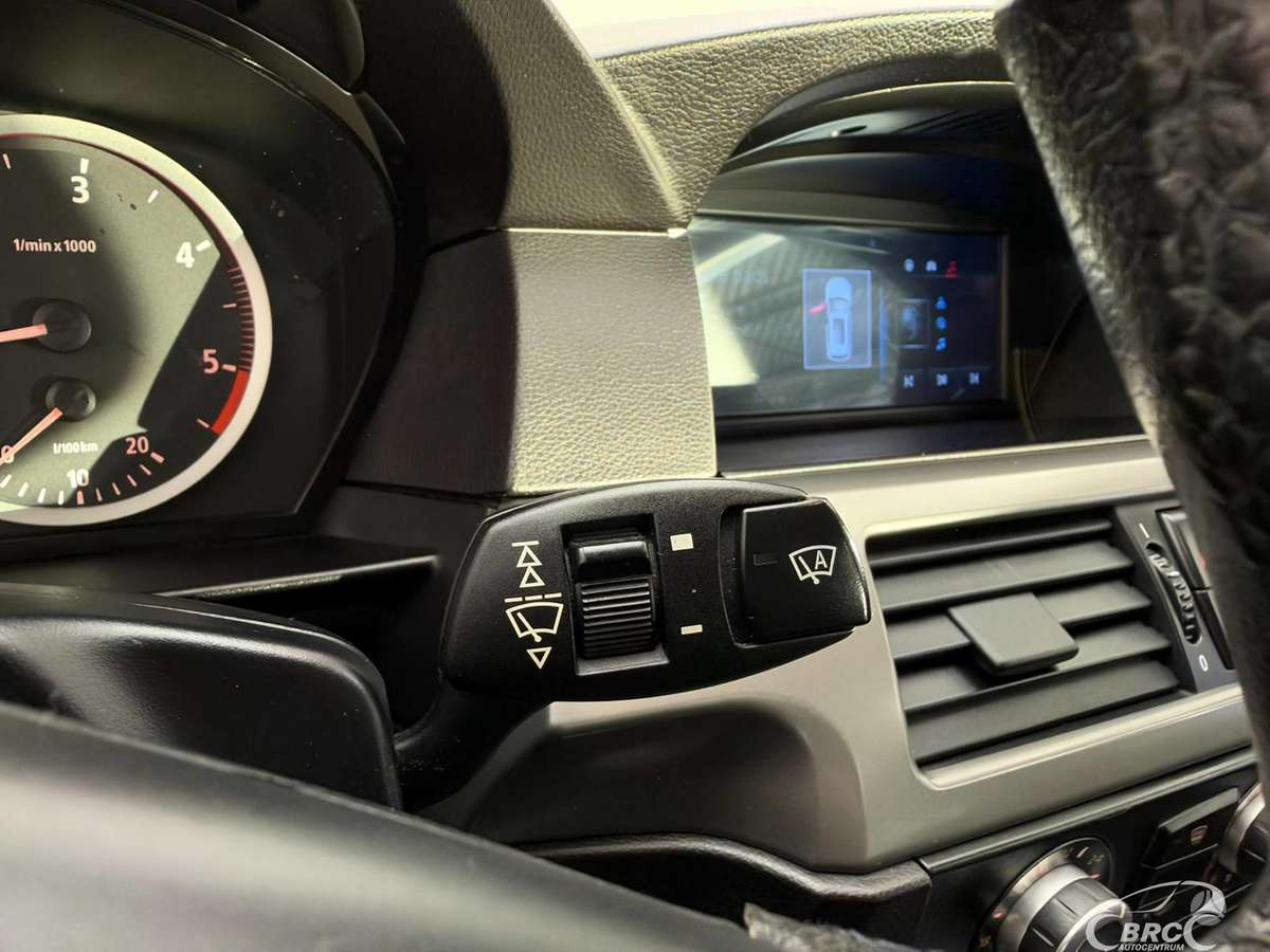 BMW 525 2005 — photo 23