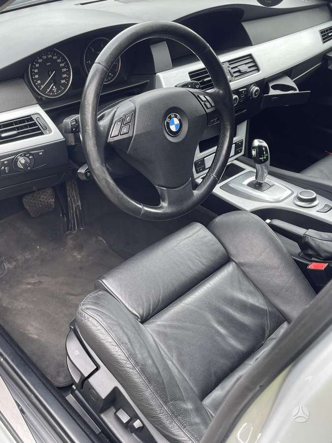 BMW 525 2008 — photo 6
