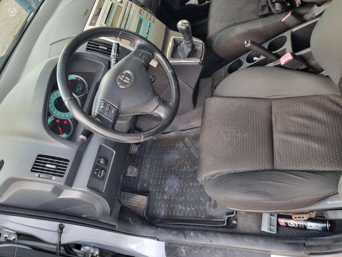 Toyota Corolla 2007 — photo 9