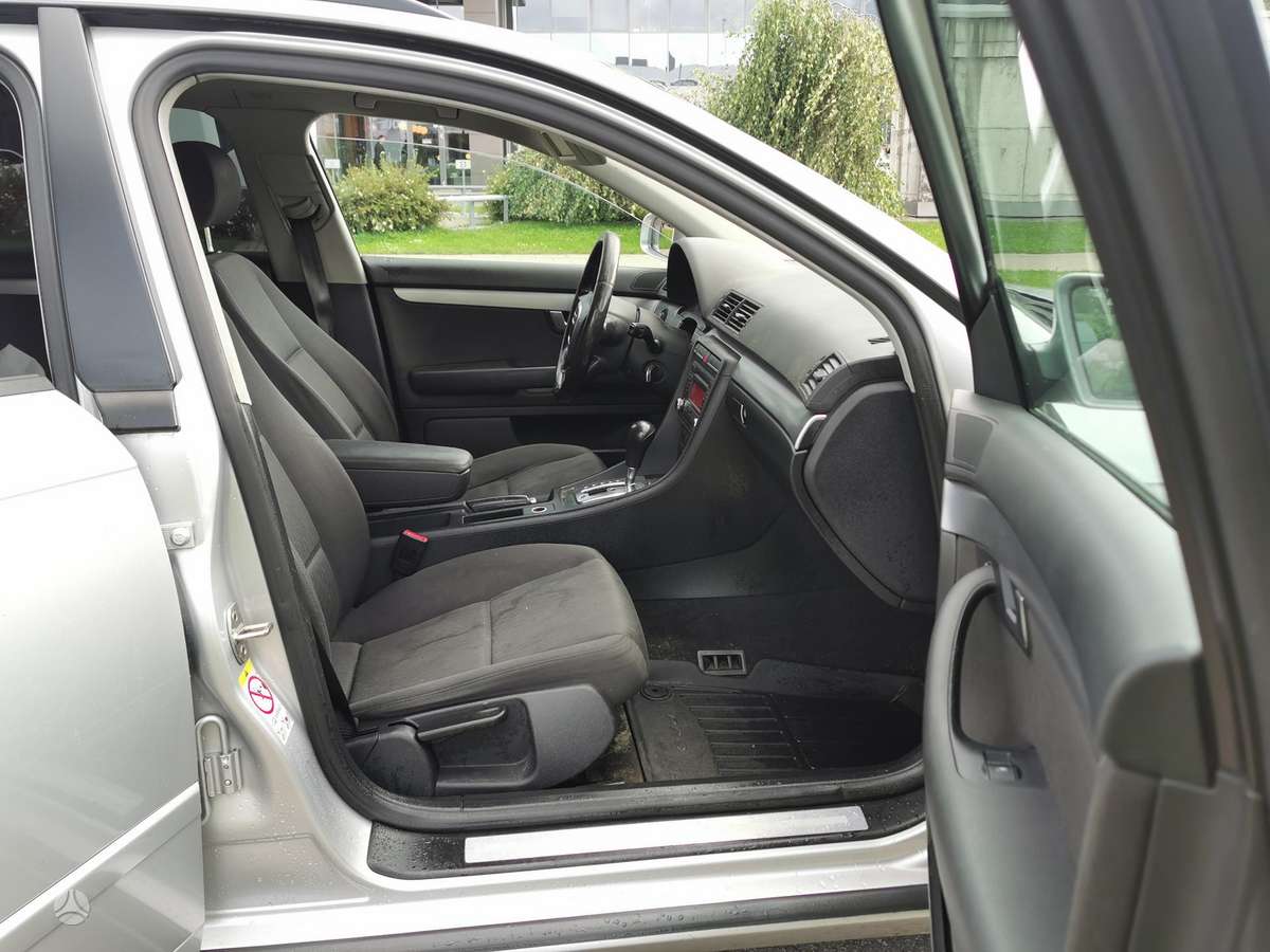 Audi A4 2008 — photo 15