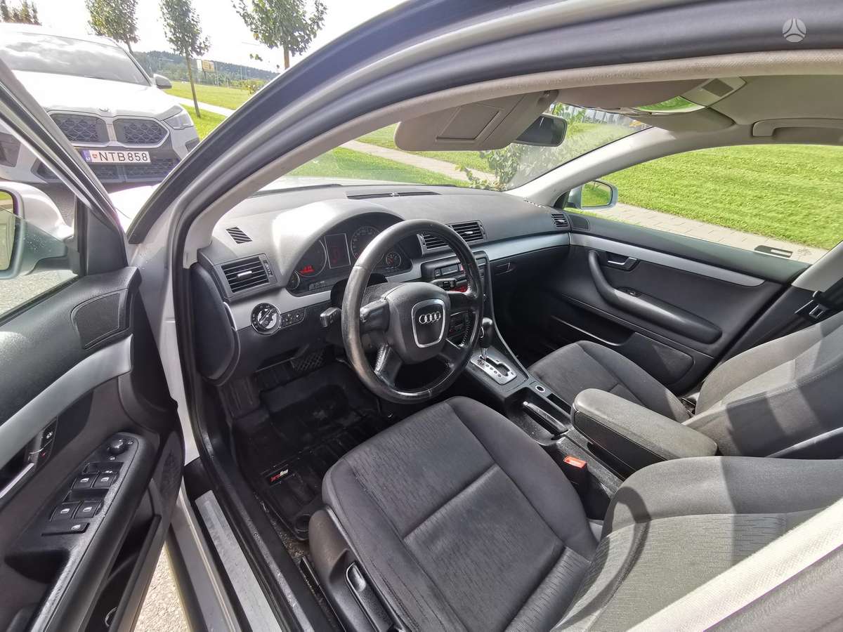 Audi A4 2008 — photo 19