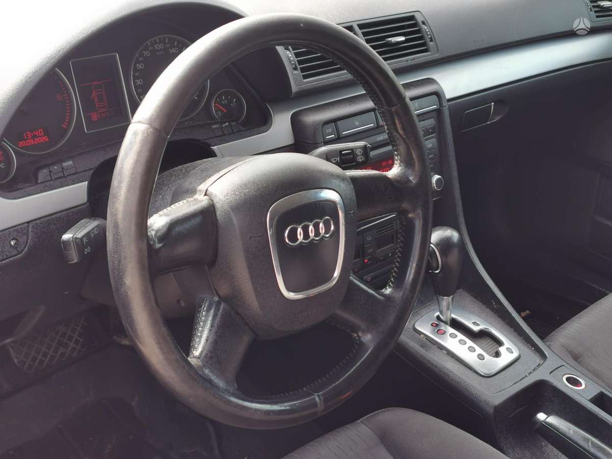Audi A4 2008 — photo 20