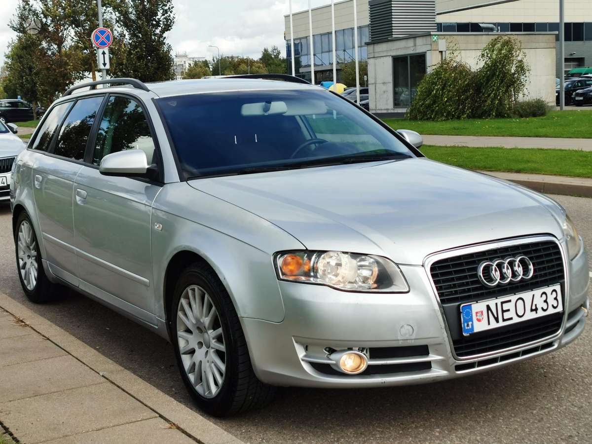 Audi A4 2008 — photo 6