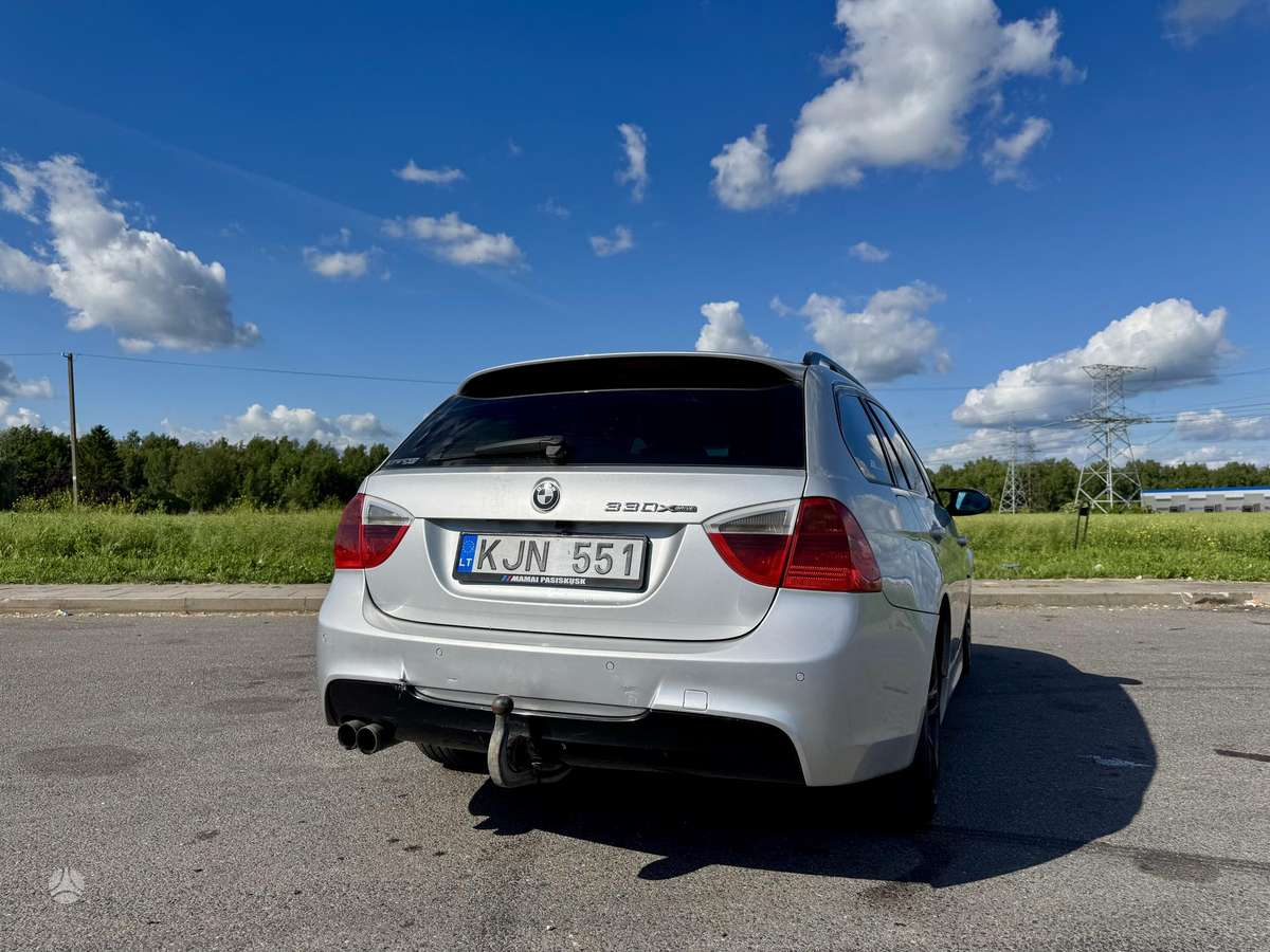 BMW 330 2006 — photo 6