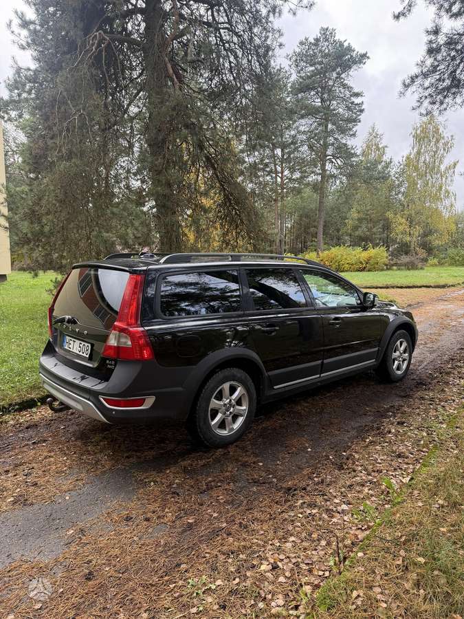 Volvo XC70 2009 — engine 2400 cm³, 163 HP (120kW)