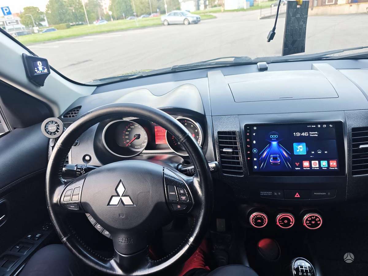 Mitsubishi Outlander 2008 — photo 8