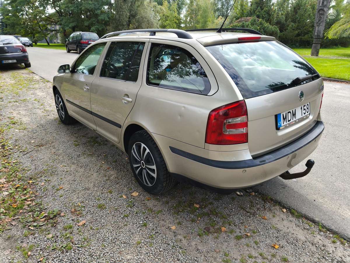 Skoda Octavia 2006 — interior