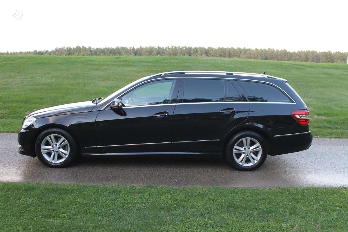 Mercedes-Benz E220 2012 — двигун 2143 cm³, 170 HP (125kW)
