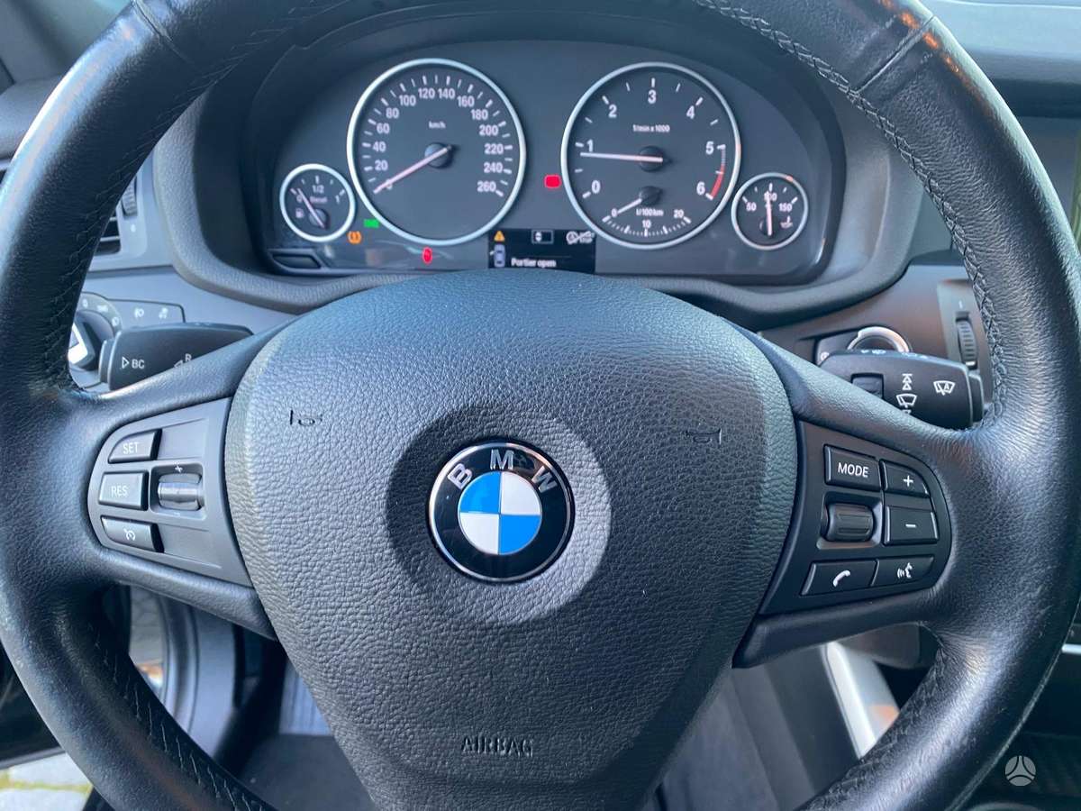 BMW X3 2012 — photo 11