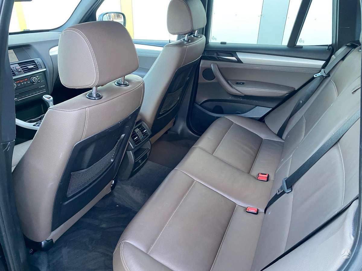 BMW X3 2012 — photo 16