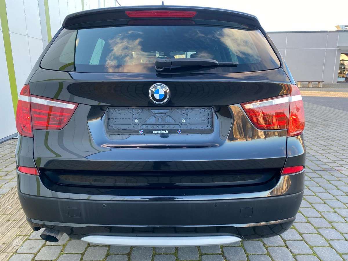 BMW X3 2012 — engine 1995 cm³, 143 HP (105kW)