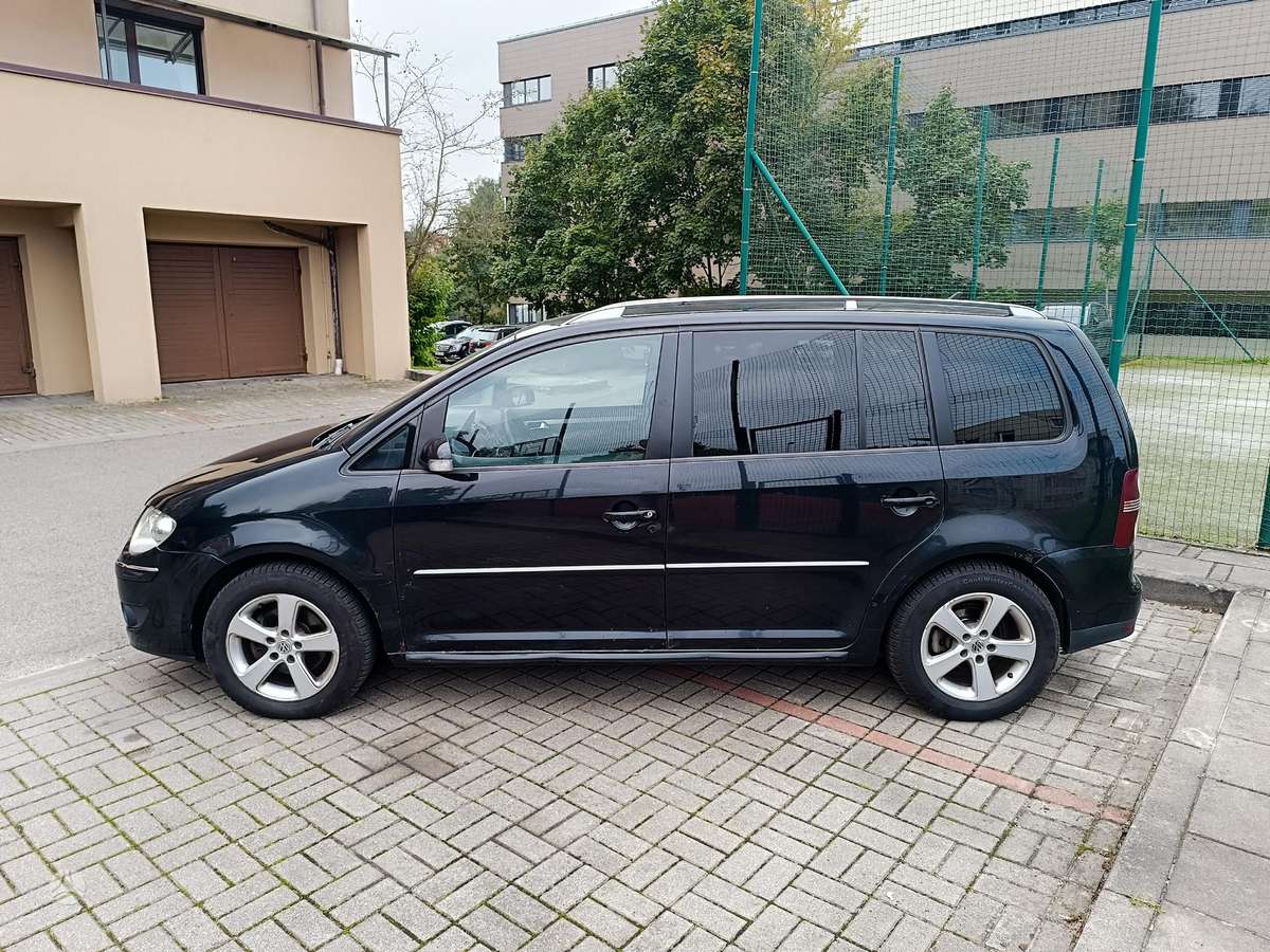 Volkswagen Touran 2007 — photo 8