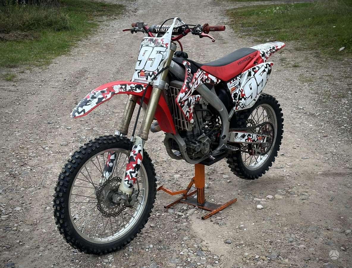 Honda CRF 2006 — vehicle for AFU Ukraine