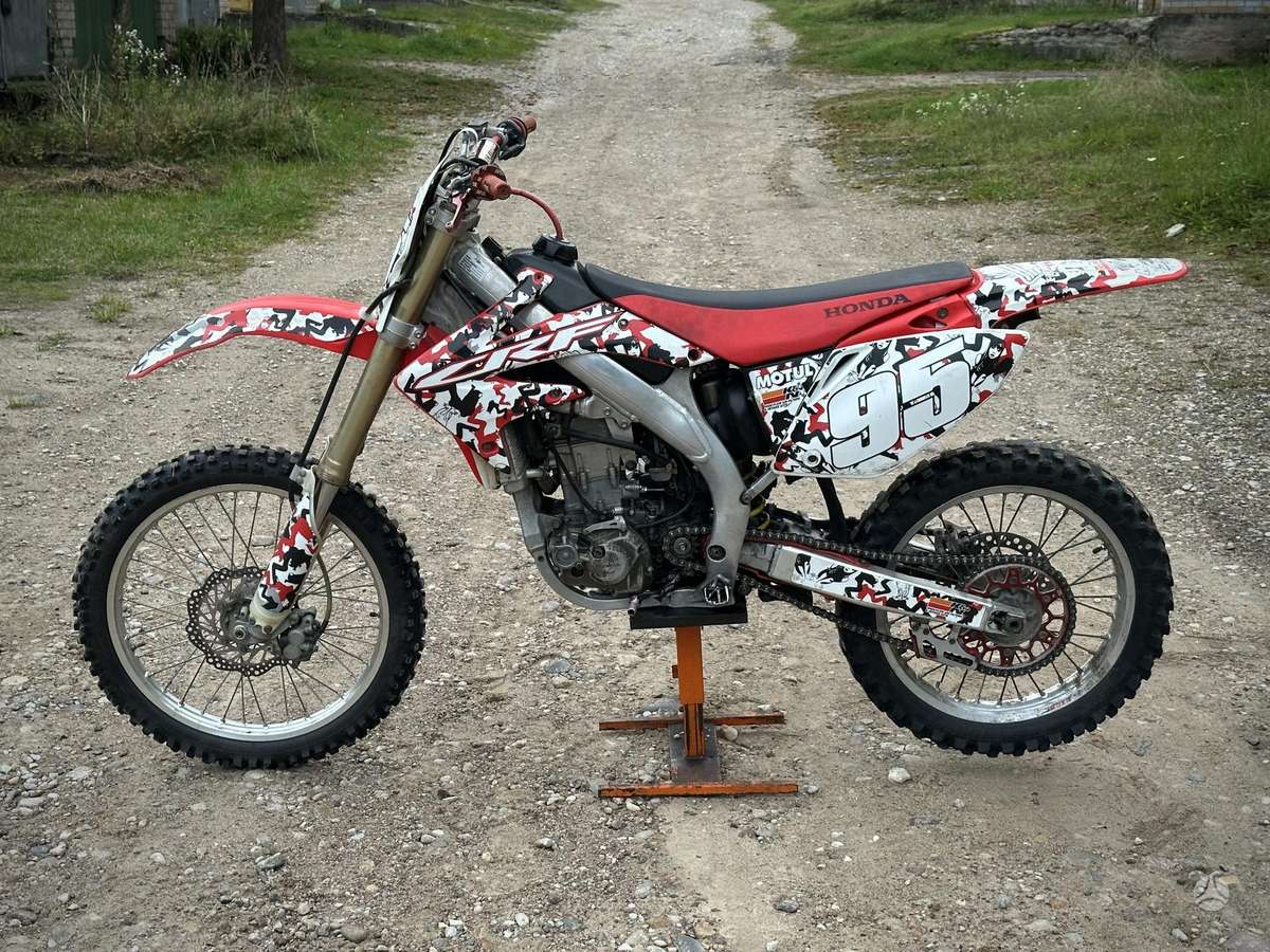 Honda CRF 2006 — photo 5