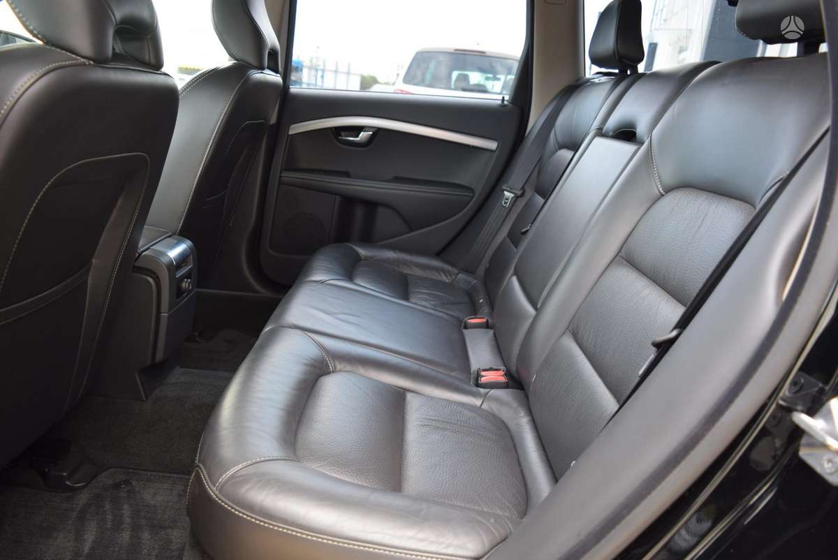 Volvo V70 2014 — photo 10
