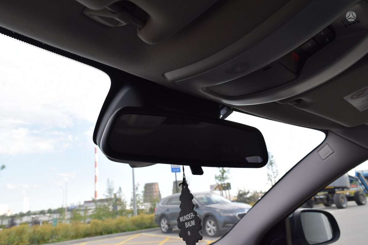 Volvo V70 2014 — photo 17