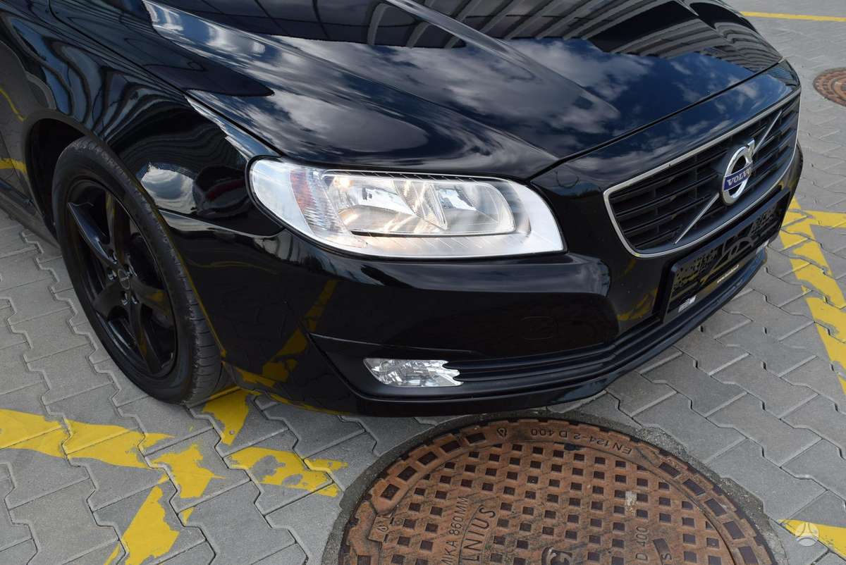 Volvo V70 2014 — photo 22