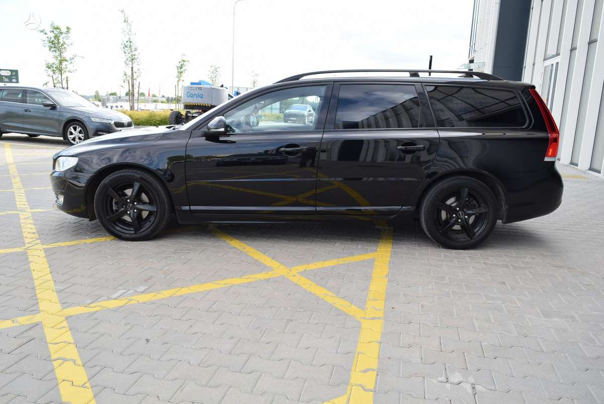 Volvo V70 2014 — engine 1969 cm³, 181 HP (133kW)