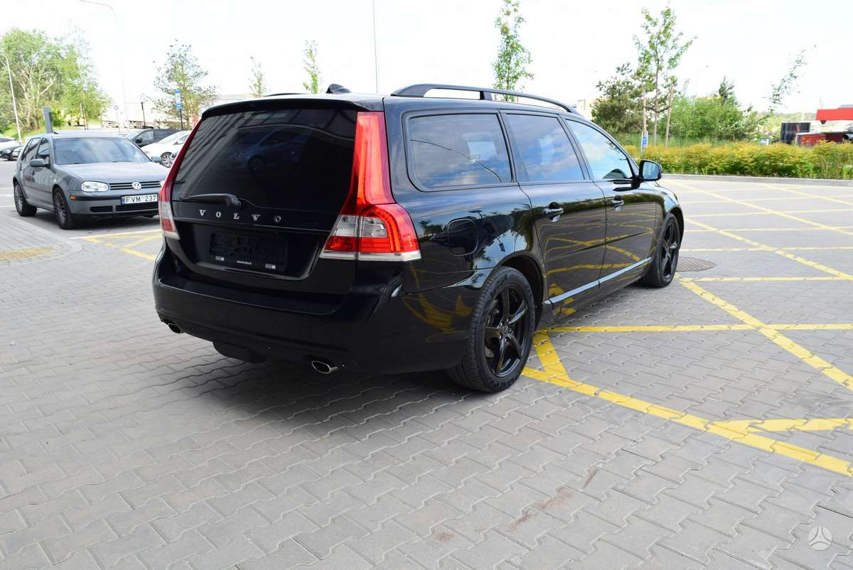 Volvo V70 2014 — photo 7