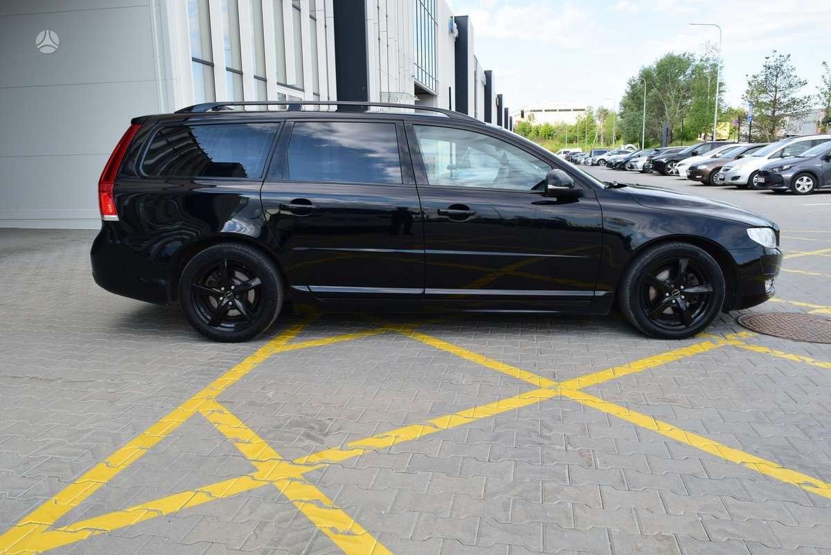 Volvo V70 2014 — photo 8