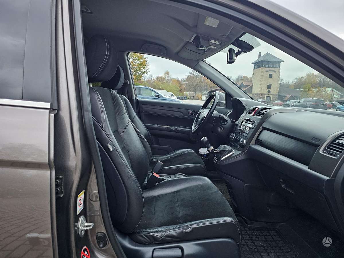 Honda CR-V 2010 — photo 11