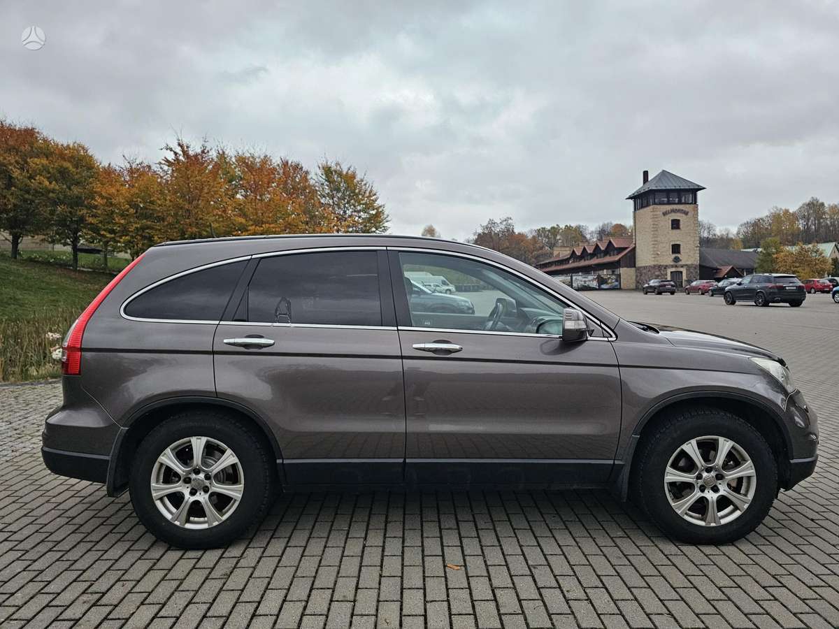 Honda CR-V 2010 — photo 8