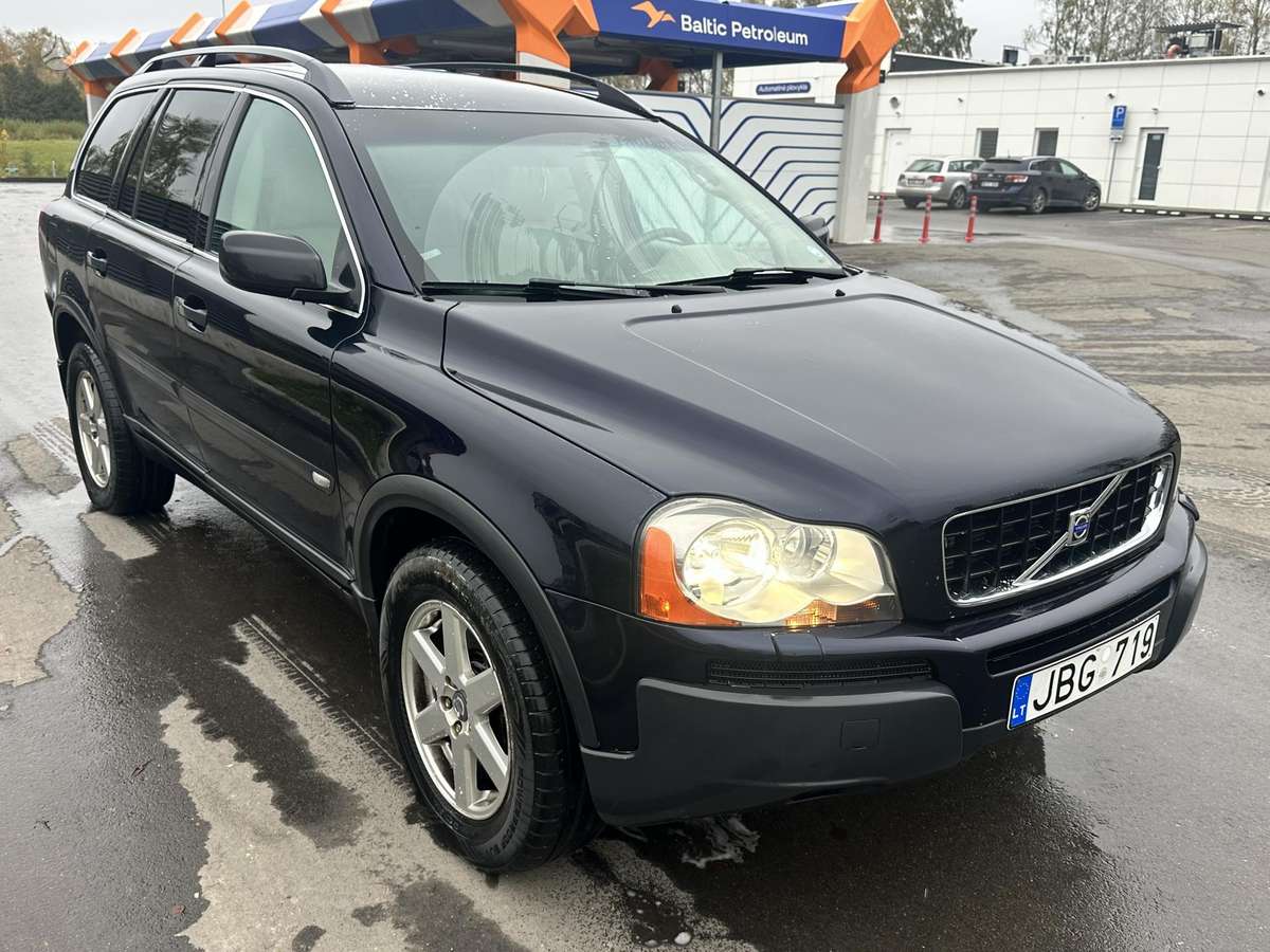 Volvo XC90 2005 — вигляд ззаду