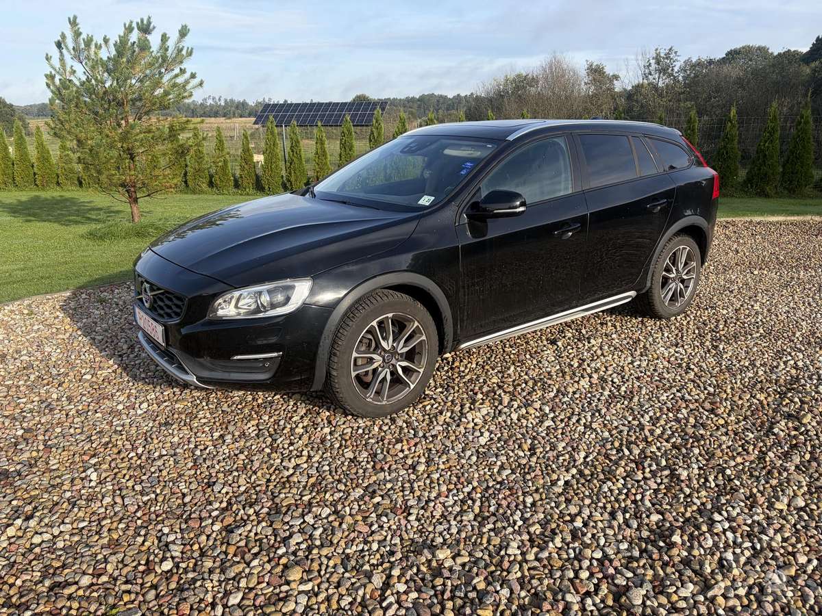 Volvo V60 2015 — vehicle for AFU Ukraine