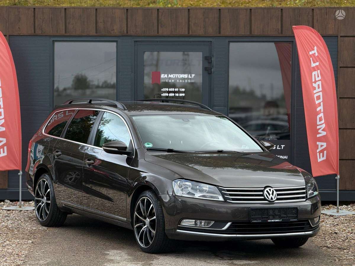Volkswagen Passat 2013 — салон