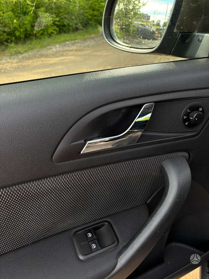 Skoda Yeti 2011 — photo 14