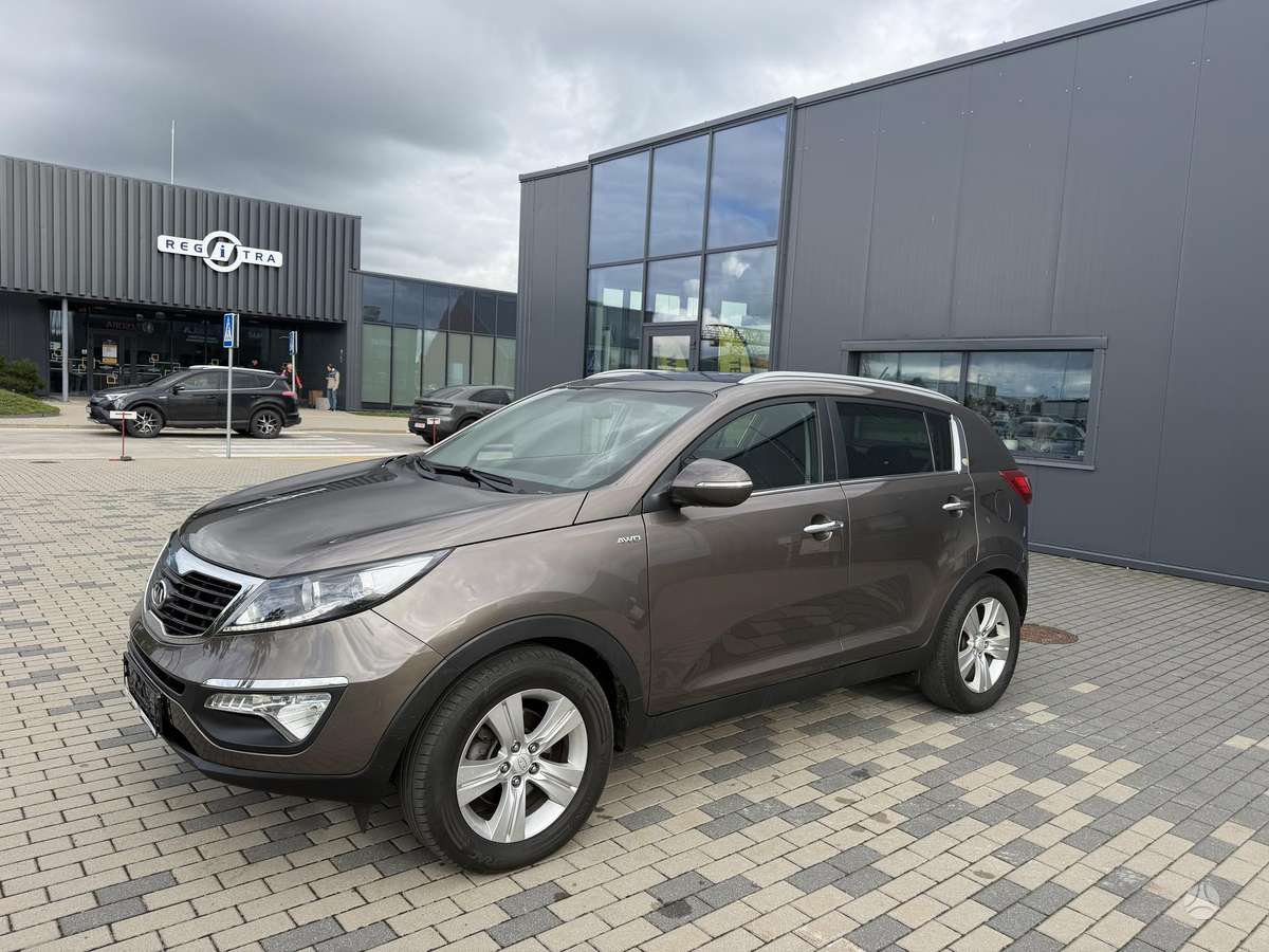 Kia Sportage 2011 — photo 9