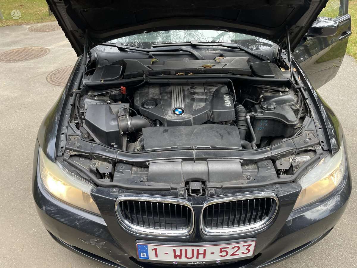 BMW 318 2008 — photo 23