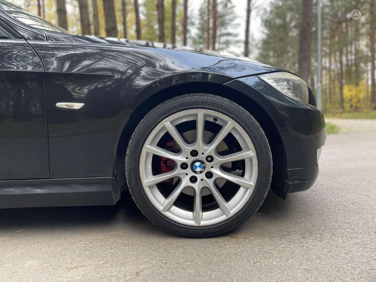 BMW 318 2008 — photo 7