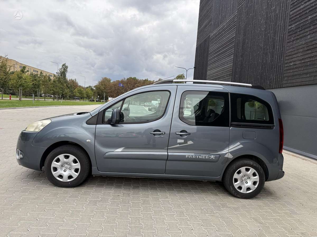 Peugeot Partner 2012 — photo 8