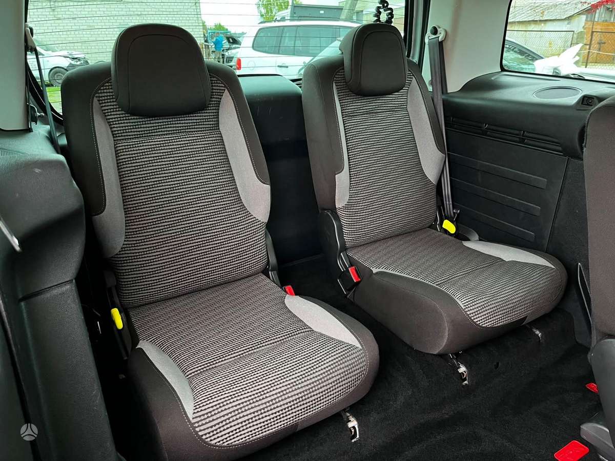 Peugeot Partner 2010 — photo 14