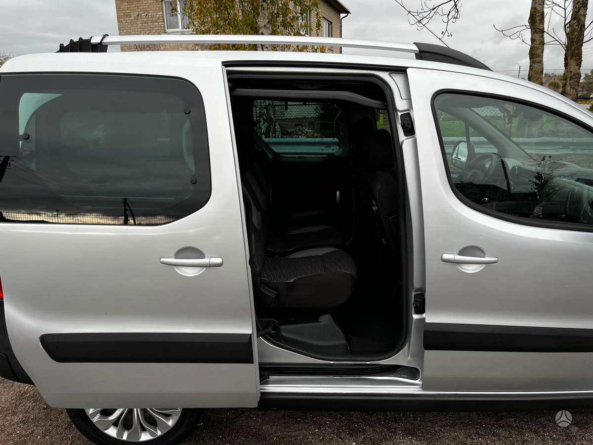 Peugeot Partner 2010 — photo 9