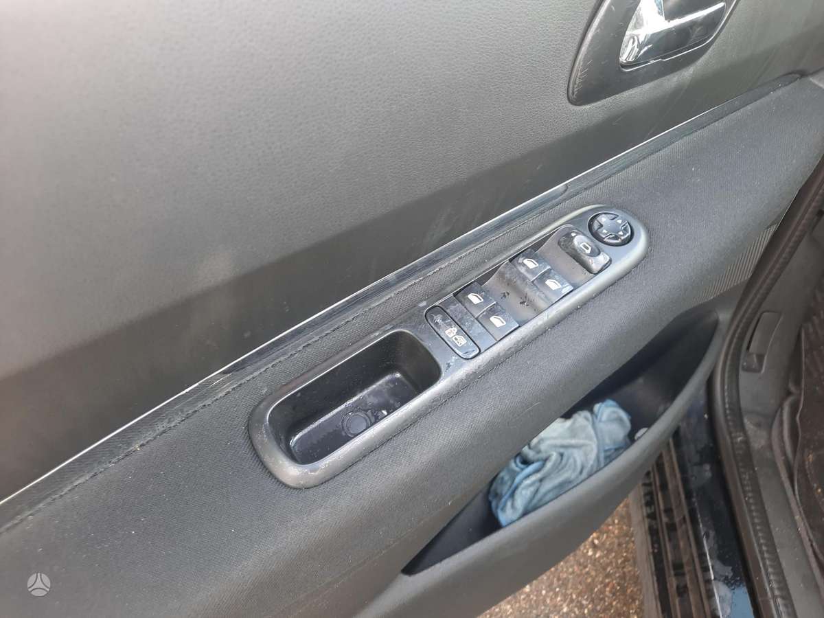 Peugeot 3008 2012 — photo 8