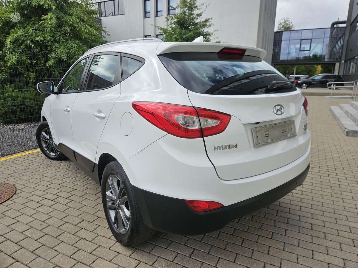 Hyundai ix35 2015 — photo 13
