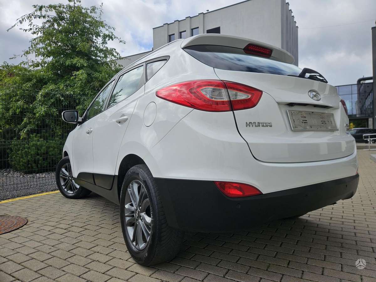Hyundai ix35 2015 — photo 18