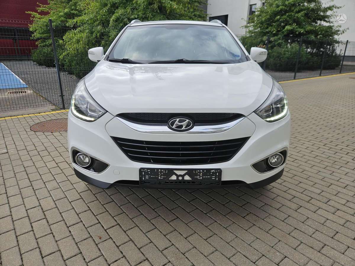 Hyundai ix35 2015 — interior