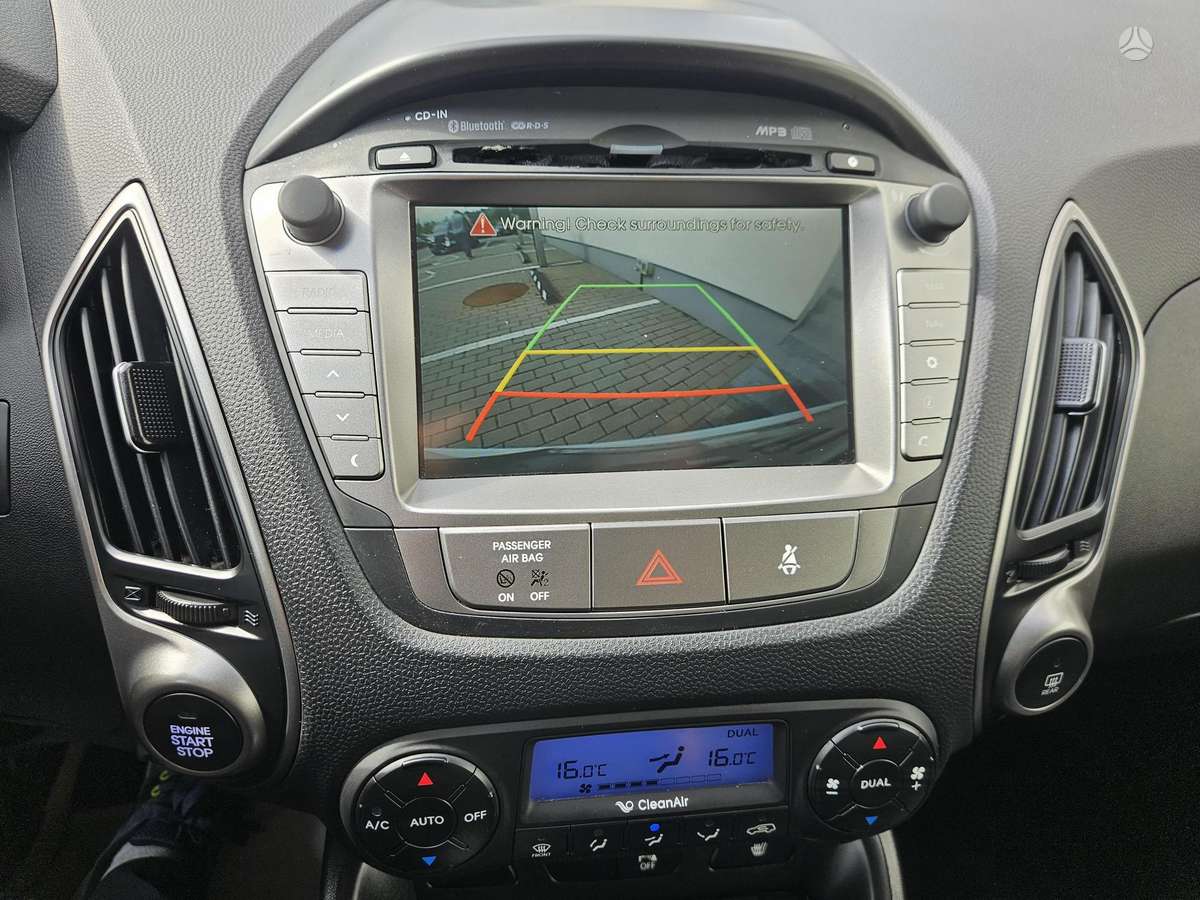 Hyundai ix35 2015 — photo 33