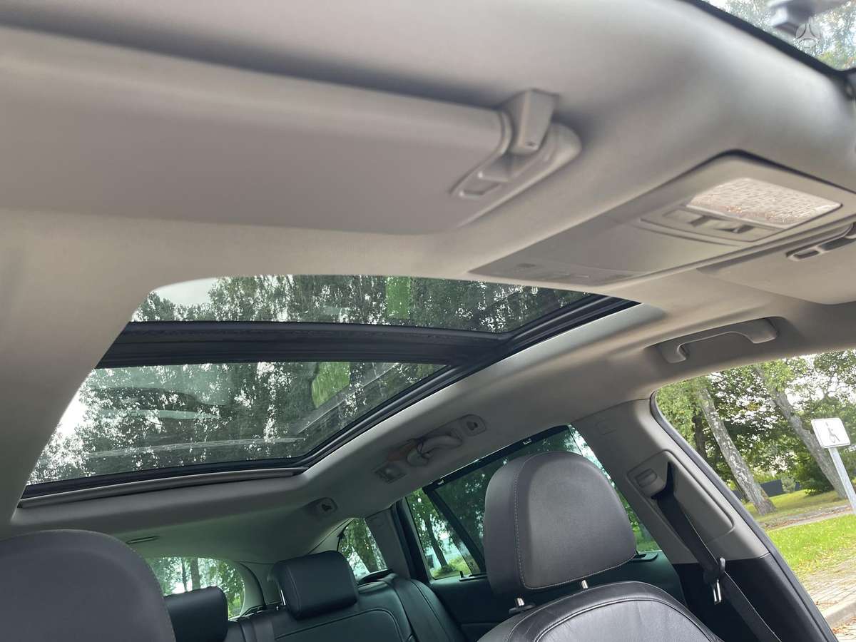 Opel Insignia 2010 — photo 13