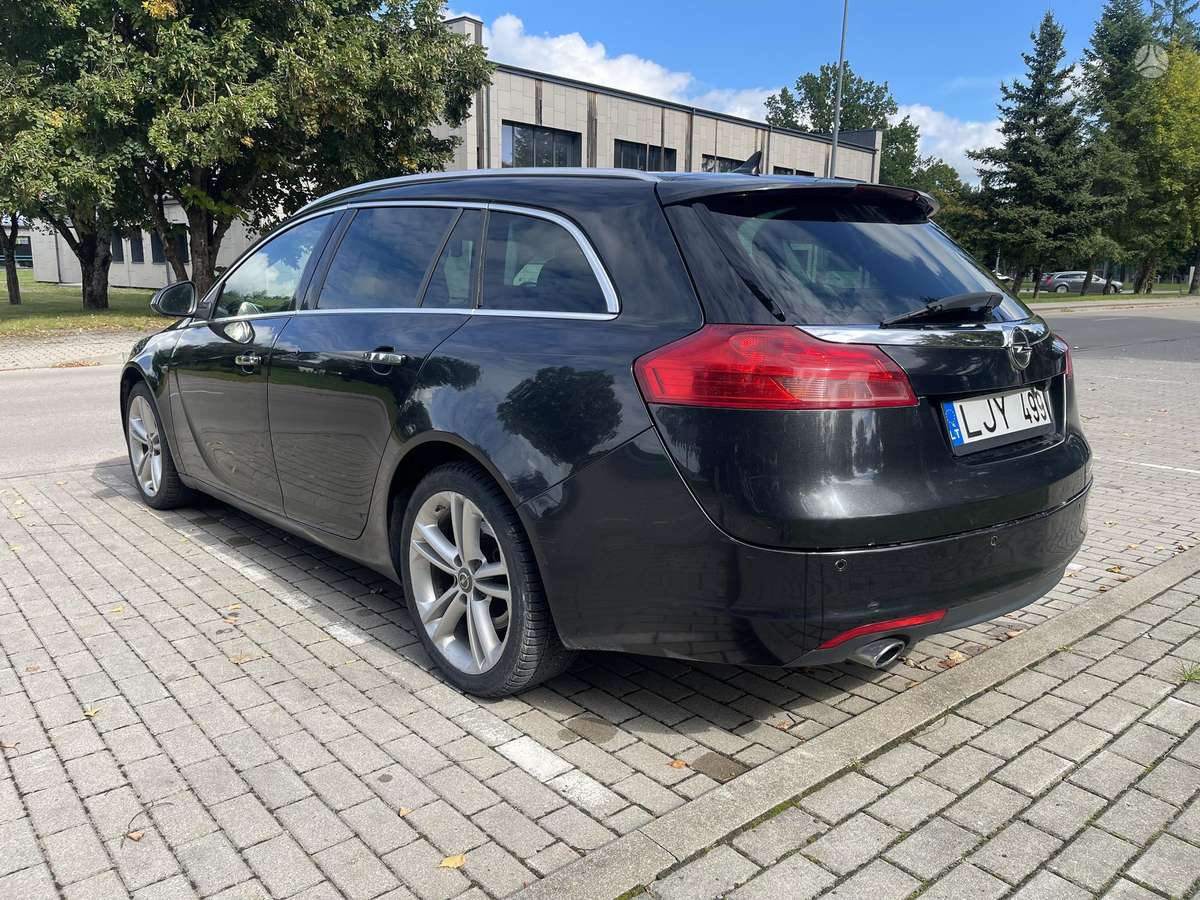 Opel Insignia 2010 — photo 5