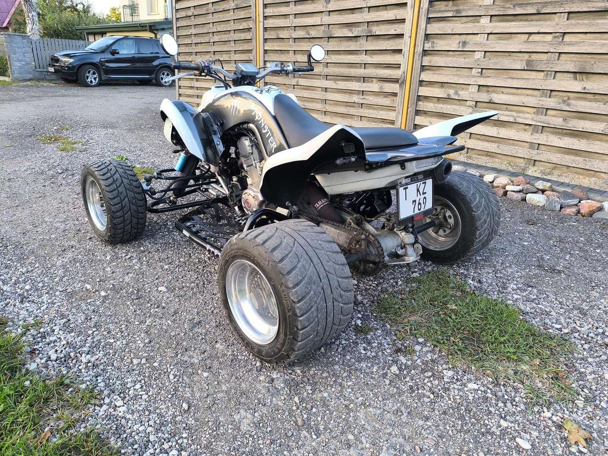 Yamaha Raptor 2006 — engine 700 cm³
